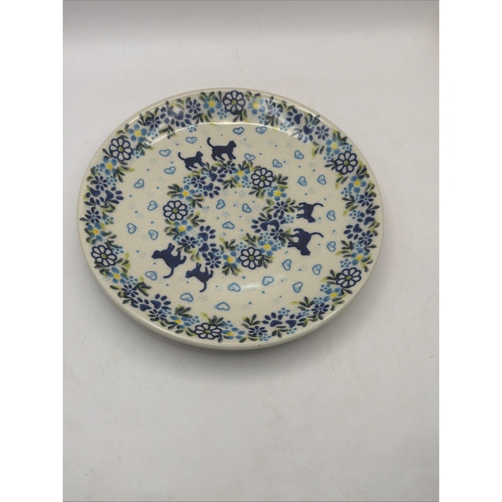 Vena Unikat Polish Pottery Salad Plate Cats Hearts  7.5" The Artisan Table